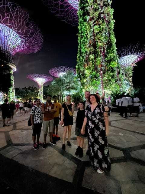 Singapore: Marina Bay Nighttime Walking Tour - Walking demands and who should skip it