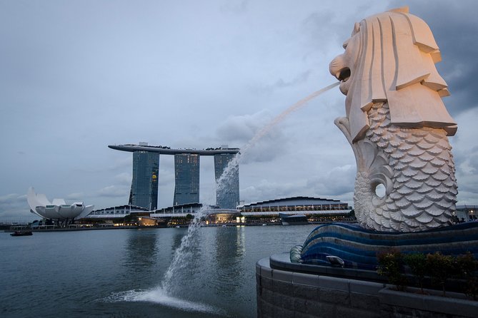 Singapore Photography Masterclass - Private Photography Lesson - Start at Esplanade Bridge with the right expectations