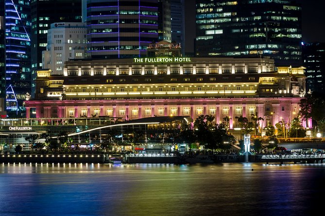 Singapore Photography Masterclass - Private Photography Lesson - The Helix Bridge and learning to use structure