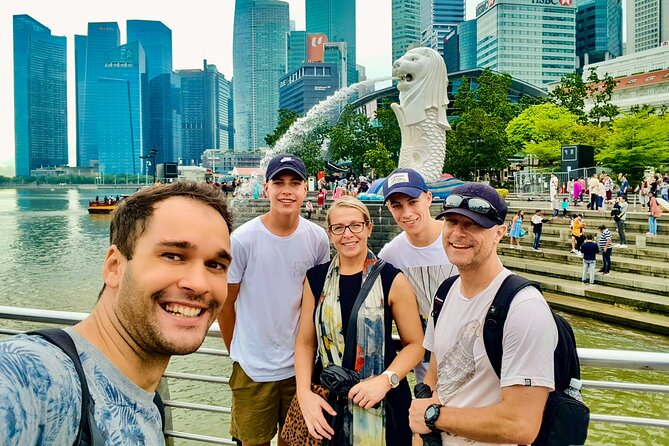 Singapore Private Custom Full-Day Tour with Licensed Local Guide - Walking, rain, heat, and getting around