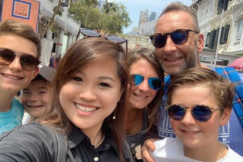 Singapore: Private Custom Tour with a Local Guide - What the guides add to the day