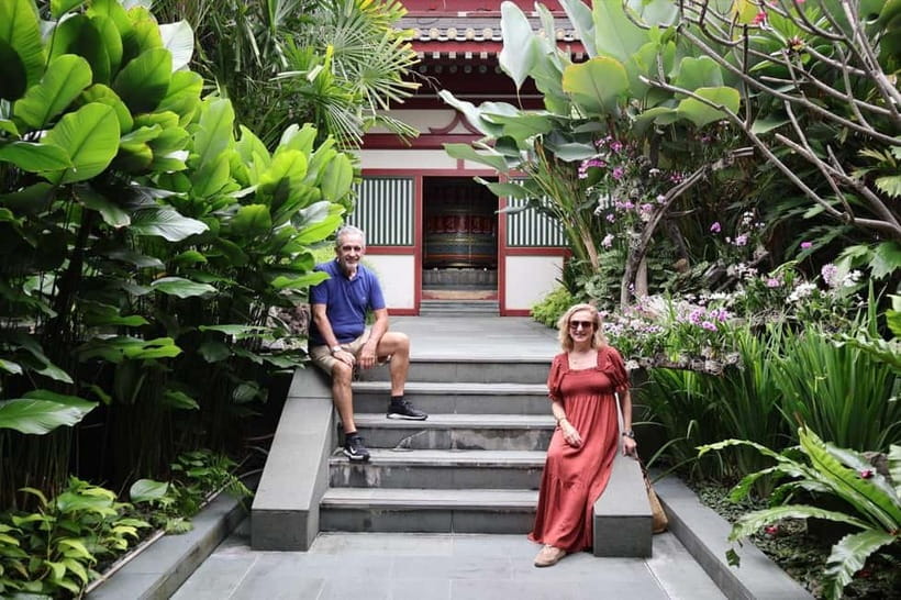 Singapore Private Customized Walking Tour in SPANISH! - Choosing between two and eight hours