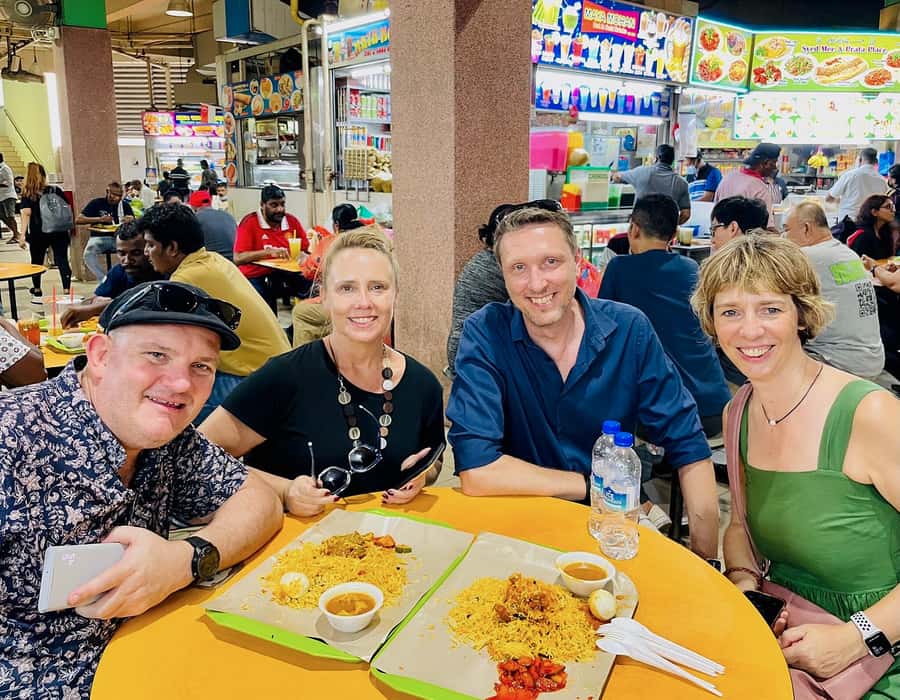 Singapore: Private Food & Heritage Walking Tour - Key points to know before booking