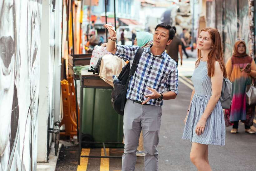 Singapore: Private Food Tour – 10 Tastings with Locals - Is $160 fair for three hours?