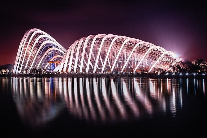 Singapore Private Night Cycling with Dinner - Starting at East Coast Park
