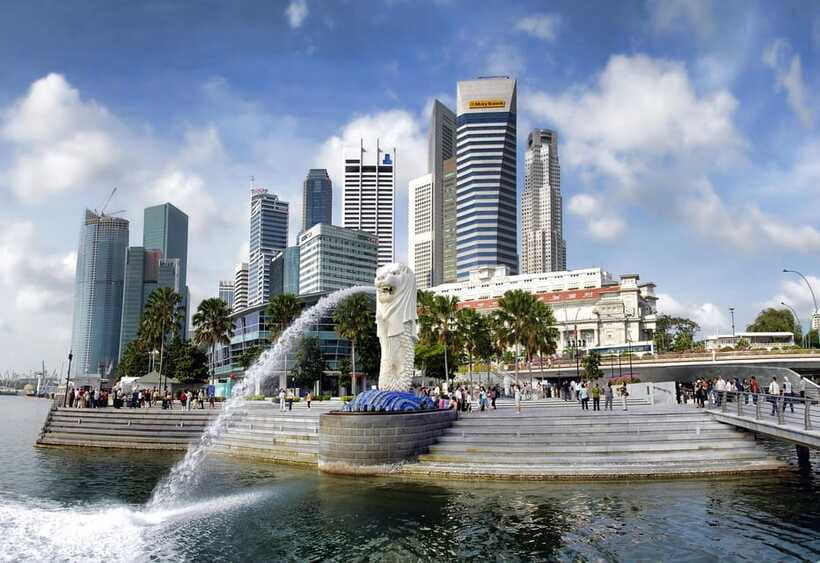 Singapore: Private Walking Tour with a Local - How personal is the guiding?