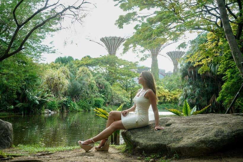 Singapore: Professional photoshoot at Gardens by the Bay - Who should book this photoshoot