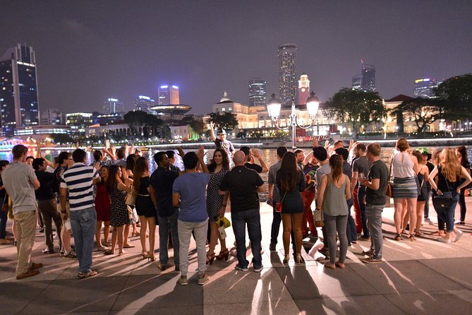 Singapore Pub Crawl - What this Singapore night is really about