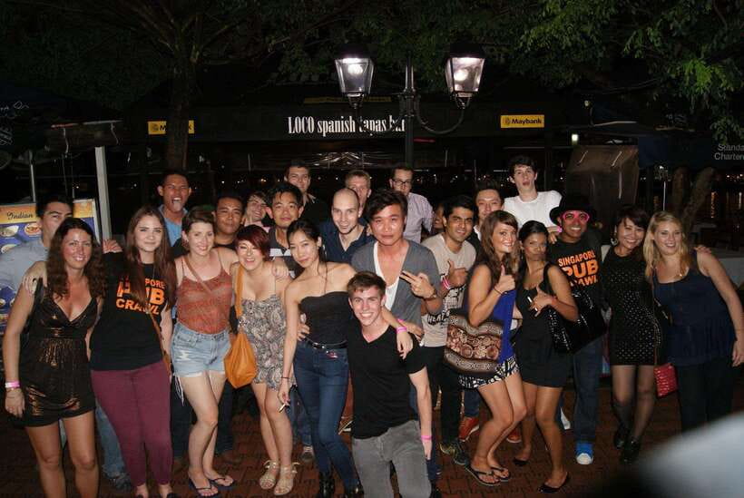 Singapore Pub Crawl - Party like a Local - A social start at Mogambo Bar