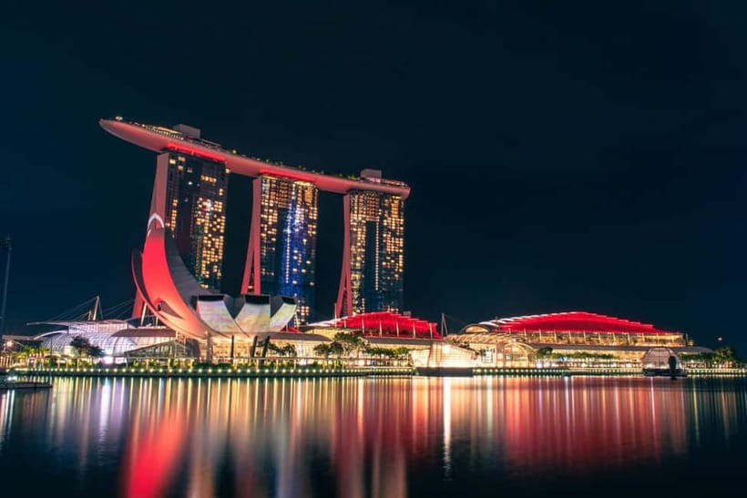 Singapore River Cruise, Garden Rhapsody & Spectra by CYT - The 30 to 40 minute Singapore River Cruise