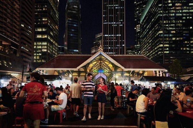 Singapore River Cruise with Spectra & Garden Rhapsody Light Show - The guides are a big part of the value