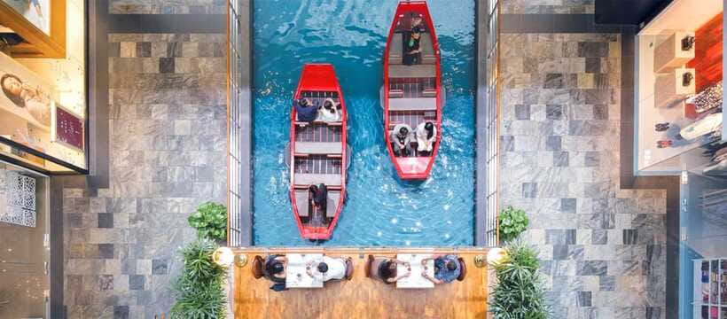 Singapore: Sampan Boat Ride Ticket at the Marina Bay Sands - The Rain Oculus is the main event