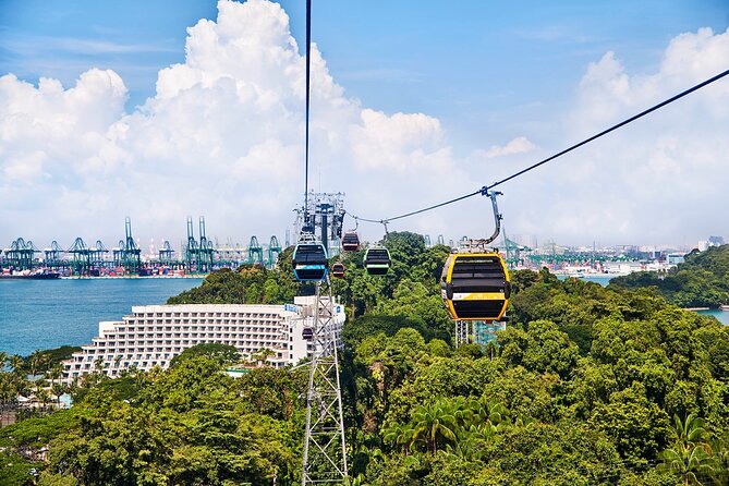 Singapore Sentosa Cable Car Return Ticket: 1 Flex Entry in 7 Days - Riding the Sentosa Line through the island