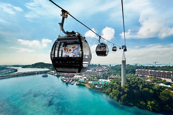 Singapore: Sentosa Cable Car Sky Pass Roundtrip Ticket - Crossing the harbor from Faber Peak