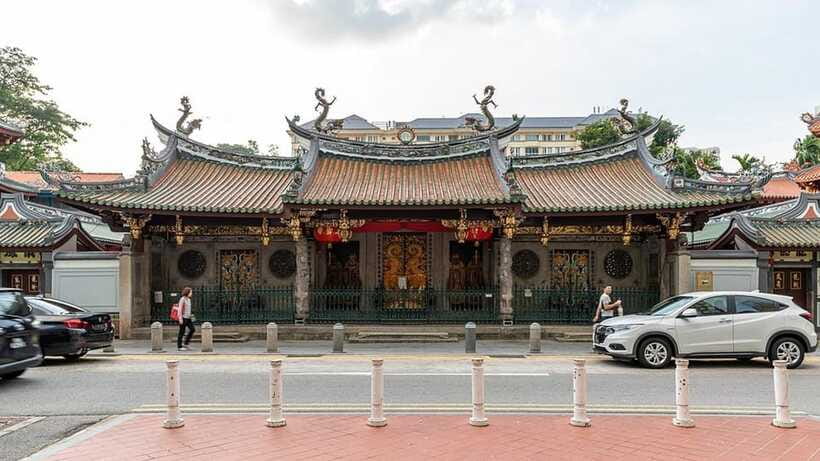 Singapore: Shared City Tour by Van/Bus - Bus comfort, timing, and the real three-hour question
