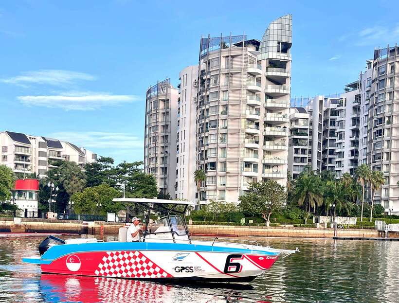 Singapore: Southern Island Speedboat Tour - Following the Seafarer’s Channel