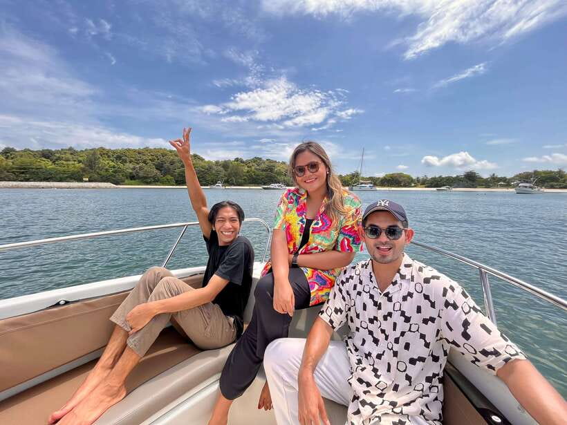 Singapore: Southern Island Speedboat Tour - What the speed feels like