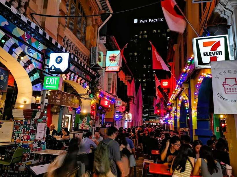 Singapore: Street Food & Ethnic Quarters Kick Scooter Tour - Who should book this $54 experience?