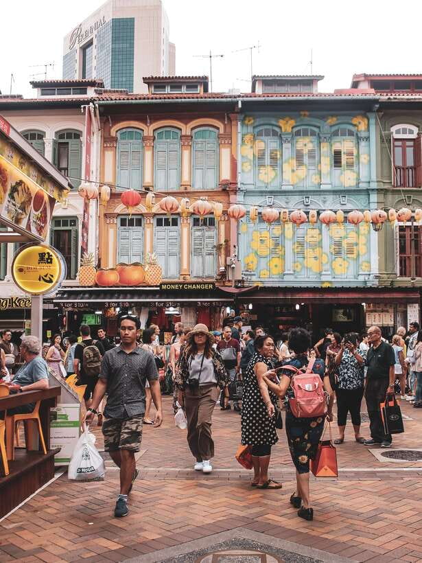 Singapore: Temples, Chinatown and Little India Private Tour - Sri Mariamman Temple connects Chinatown with Singapore’s Tamil community