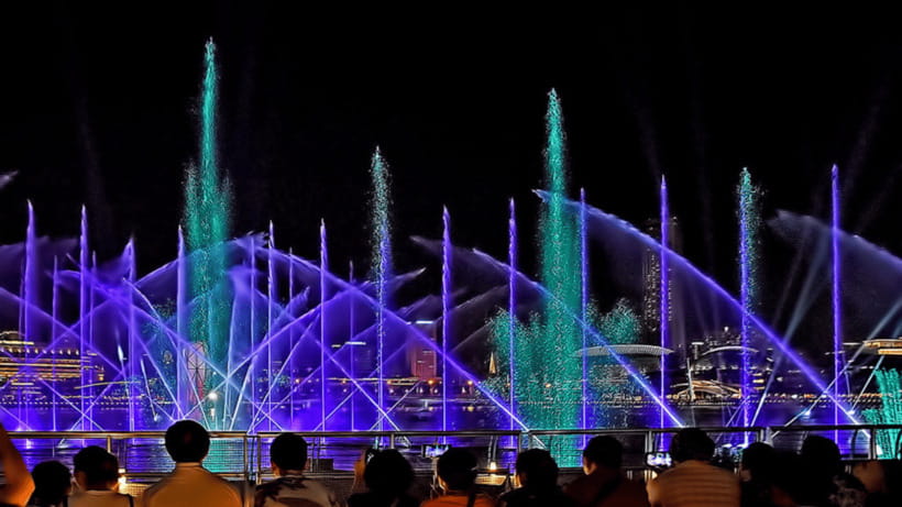 Singapore: Twilight Tour with River Cruise and Light Shows - Why This Singapore Night Tour Works
