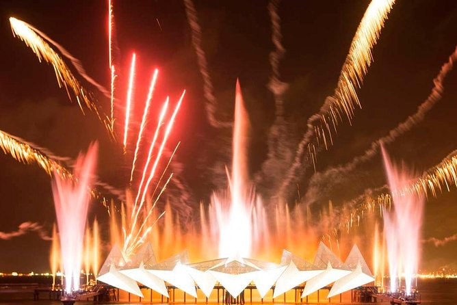 Singapore: Wings of Time Fireworks Symphony - The 30-minute story on Sentosa Island
