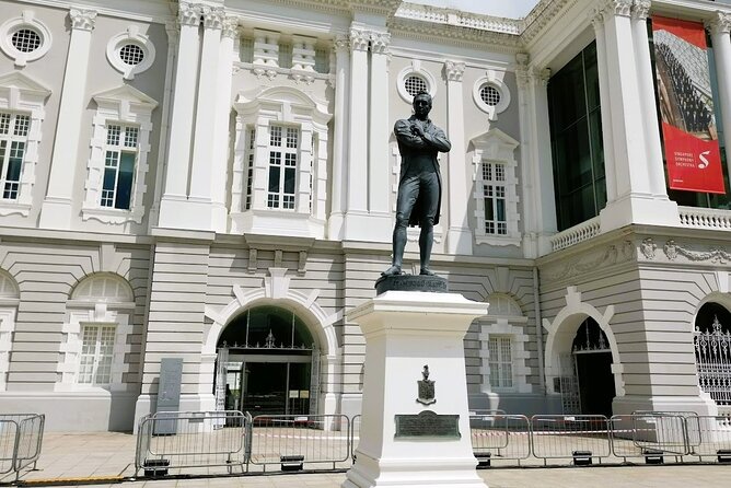 Splendour of Colonial Singapore Walking Tour with Lunch - St. Andrew’s Cathedral and the first civic views