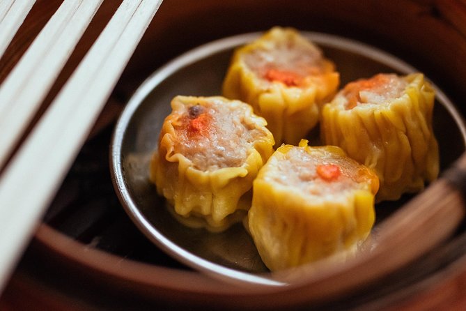 The Award-Winning PRIVATE Food Tour: 10 Tastings of 3 Cultures - Ten tastings, not ten full meals