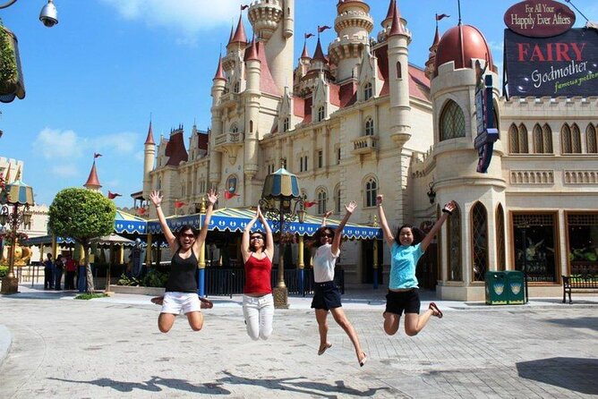 Universal Studios Singapore + Roundtrip Transfers - A compact movie park on Sentosa Island