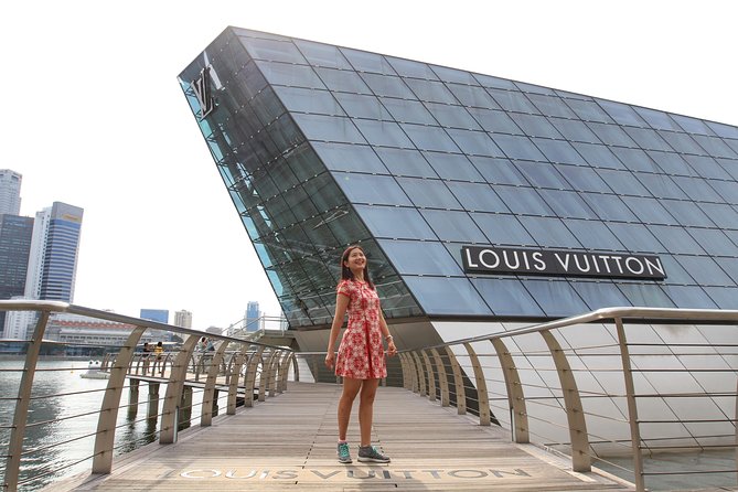 Vacation Photographer in Singapore - Starting beside Louis Vuitton and Marina Bay